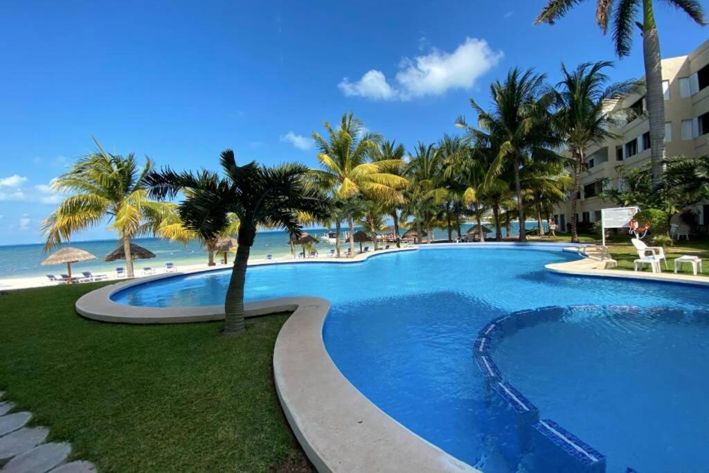 Oceanfront Condo Bm By Andiani Cancún Eksteriør billede