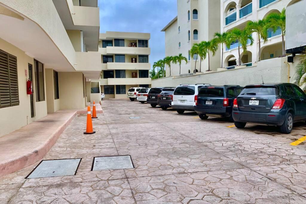 Oceanfront Condo Bm By Andiani Cancún Eksteriør billede